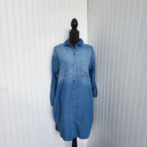 NWT L.I.F.E. Shirt Blue Denim Distressed Button Up Long Sleeve Cover Up Slits S